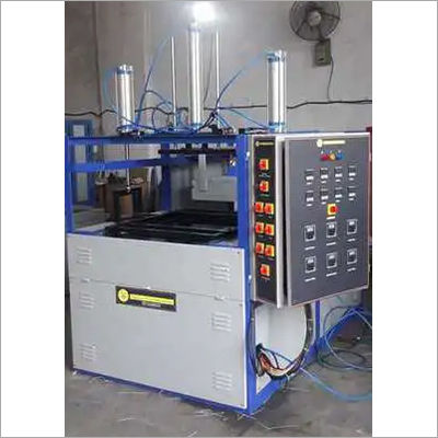 White Manual Vacuum Forming Machine