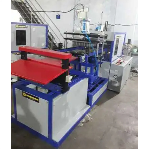 White Seedling Tray Vacuum Forming Machine