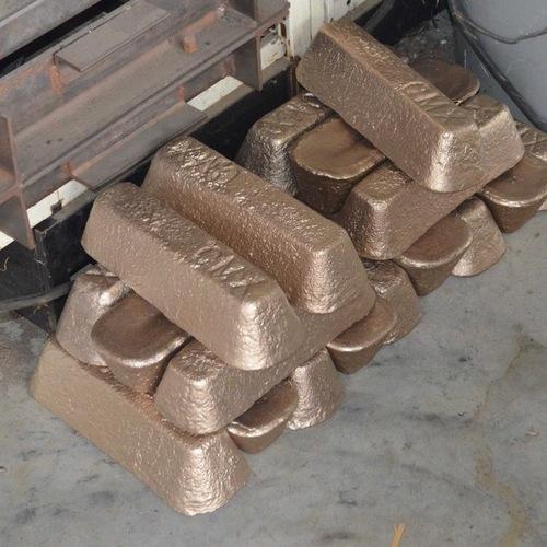 Pure Copper Ingots - Graded 99.99% Cu Content, 350x75x90 Mm, Deep Reddish Brown | High Purity, Excellent Machinability & Corrosion Resistance, 15 Kg
