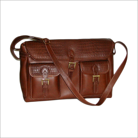 पुरुषों के भूरे चमड़े के हैंडबैग