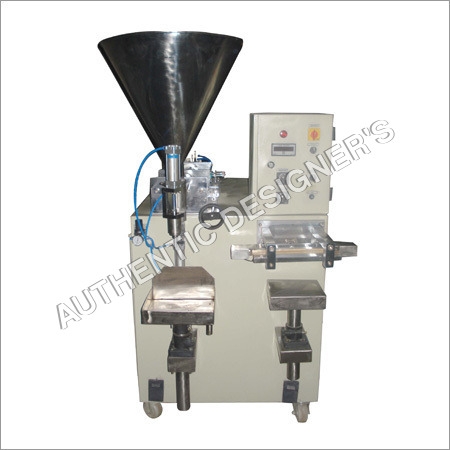 सेमी ऑटोमैटिक पाउच भरने की मशीन
