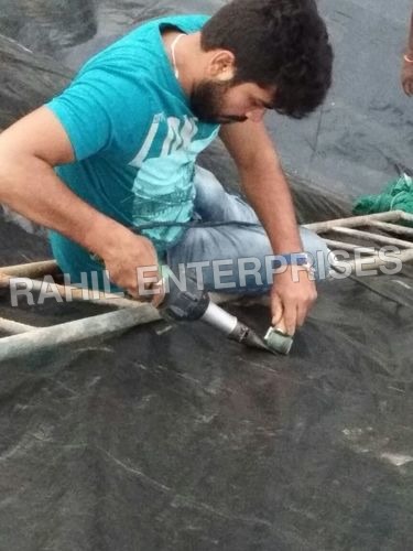 पॉन्ड पर पैच कार्य