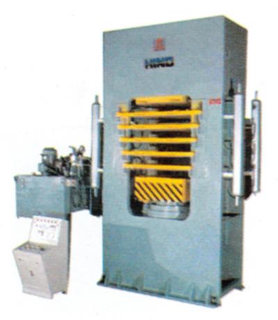 Multi Daylight Polymer Moulding PLC Hydraulic Press