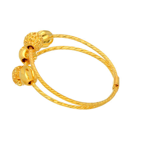 Adira Ring - 18k Yellow Gold, Lightweight Elegance For All Occasions, Beautifully Crafted Women's Earring And Ring Set