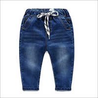 स्मार्ट ब्लू डेनिम वॉश्ड जींस