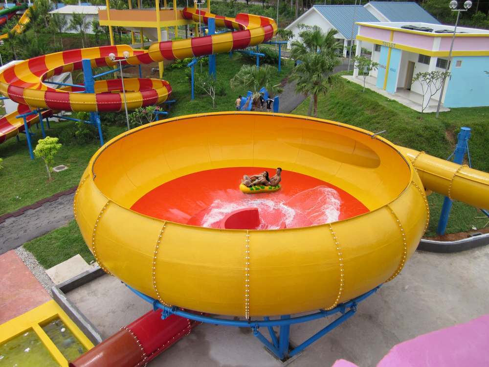 Float Tornado Slide
