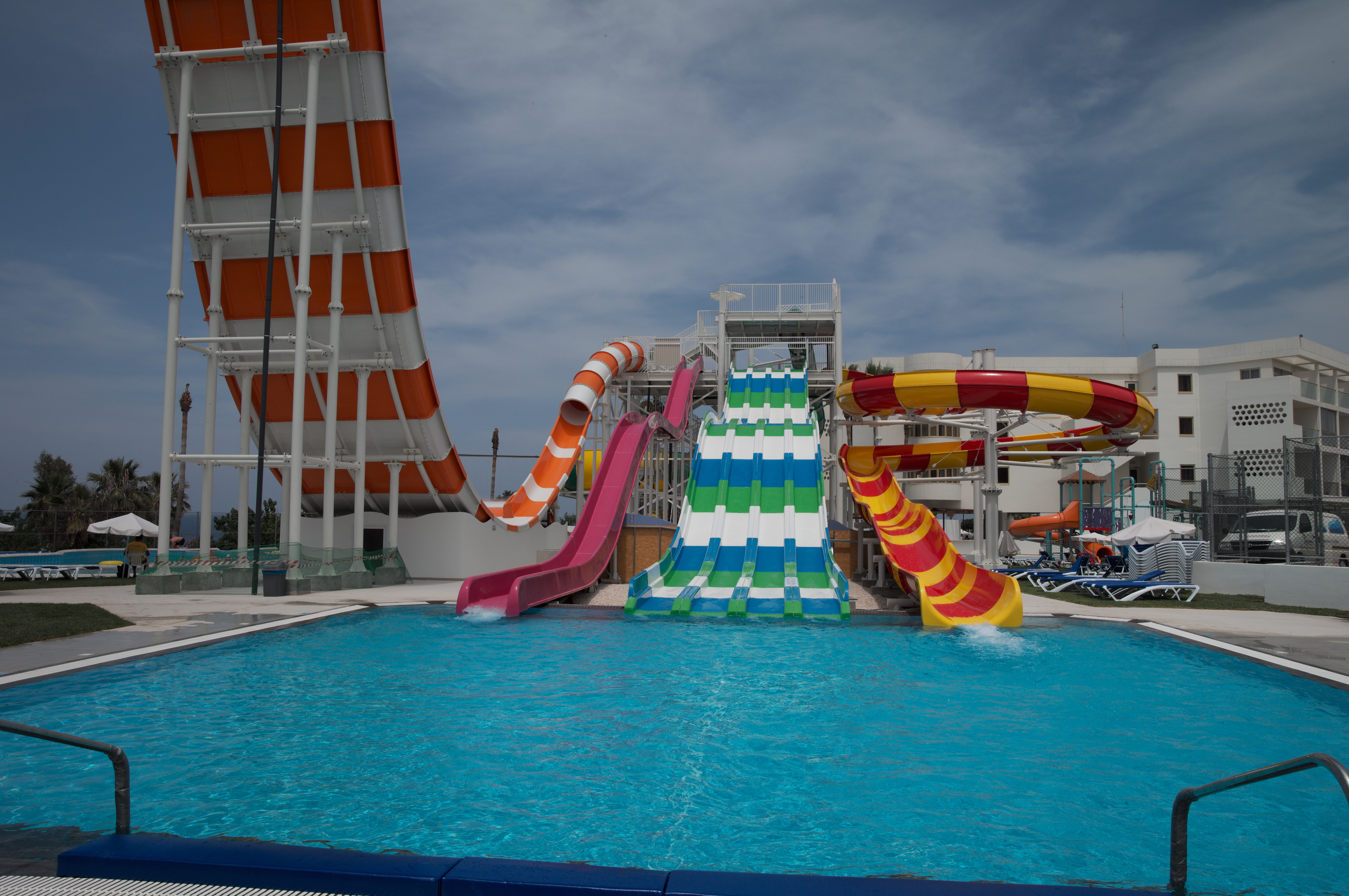 Pool Slides - Hotels And Resort Slides