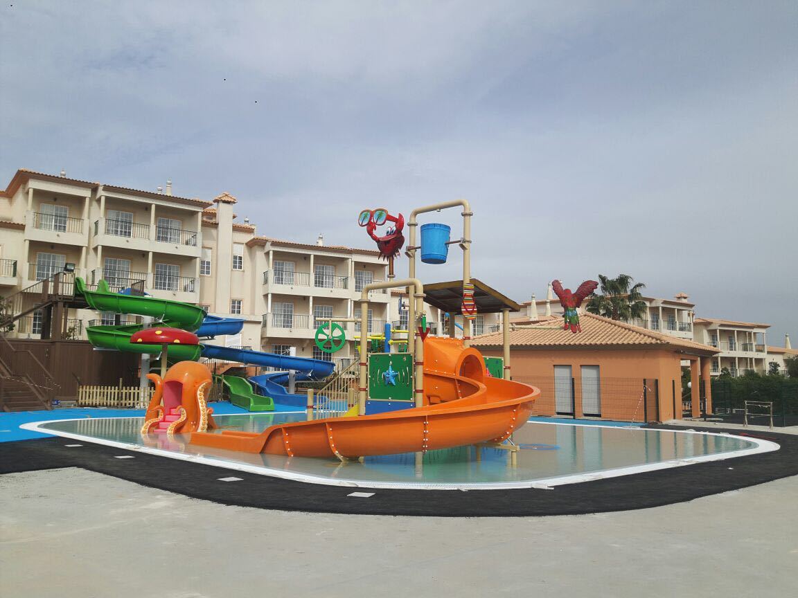 Pool Slides - Hotels And Resort Slides