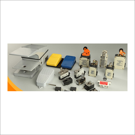 माइक्रो स्विच - लिमिट स्विच और फुट स्विच आयाम (L* W* H): 0.8 X 0.7 X 0.9 इंच (इंच)