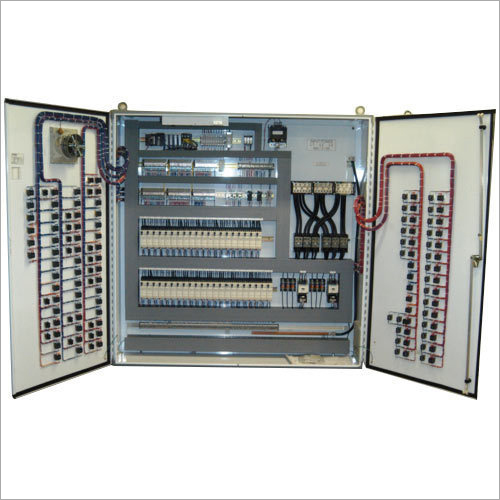 औद्योगिक पीएलसी नियंत्रण पैनल