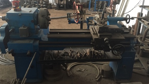Used Lathe Machine 6 Feet Long