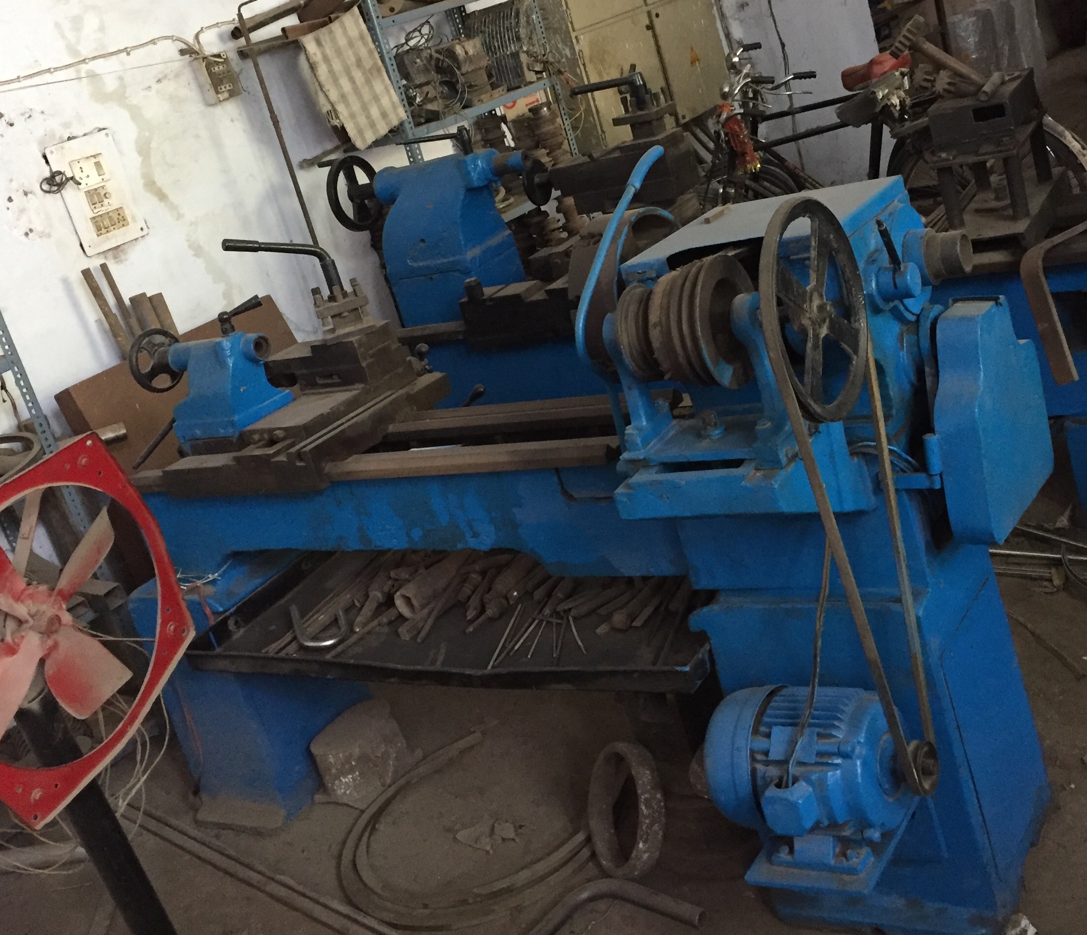 Used Lathe Machine 6 Feet Long