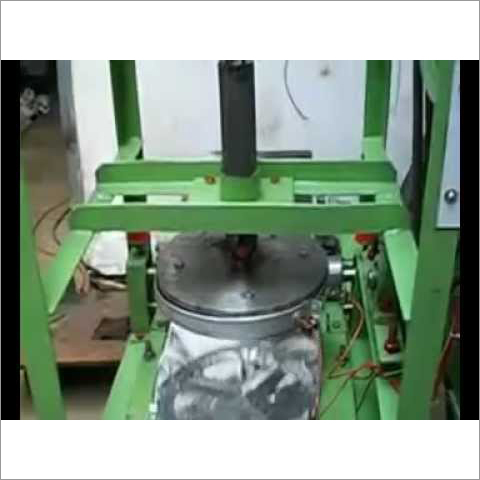 प्लेट बनाने की मशीन