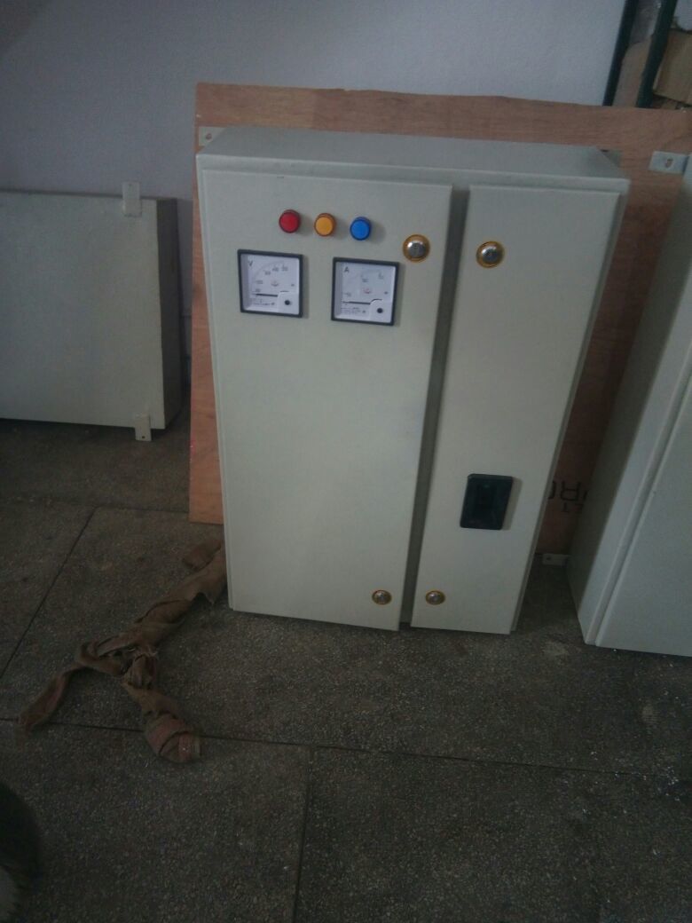 Control Panel Cabinet - Sheet Steel, 600x400x200 Mm, 480v, Ip65, 8 Circuits | Industrial Automation And Process Control, 25 Kg Weight