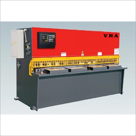 Hydraulic Shearing Machine - Steel, 10mm Capacity, Variable Dimensions | Durable, Economical, High Pressure, Reliable Metal Cutting Solutions