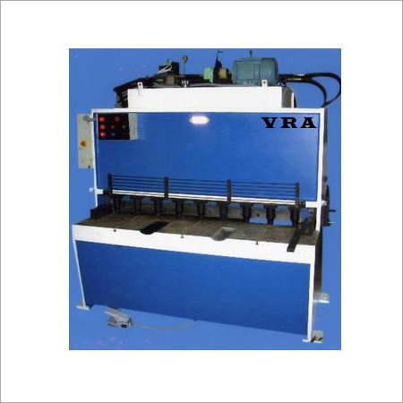 Hydraulic Shearing Machine - Steel, 10mm Capacity, Variable Dimensions | Durable, Economical, High Pressure, Reliable Metal Cutting Solutions
