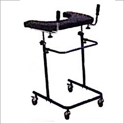 दो बटन वाला फोल्डिंग वॉकर