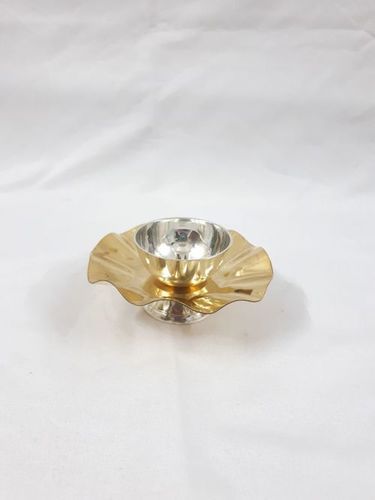 Brass Diya - Metal | 5-10 Grams, Brass Polish Finish, Easy to Clean, Indian Style, Artificial Design