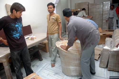 घरेलू स्थानांतरण सेवाएँ
