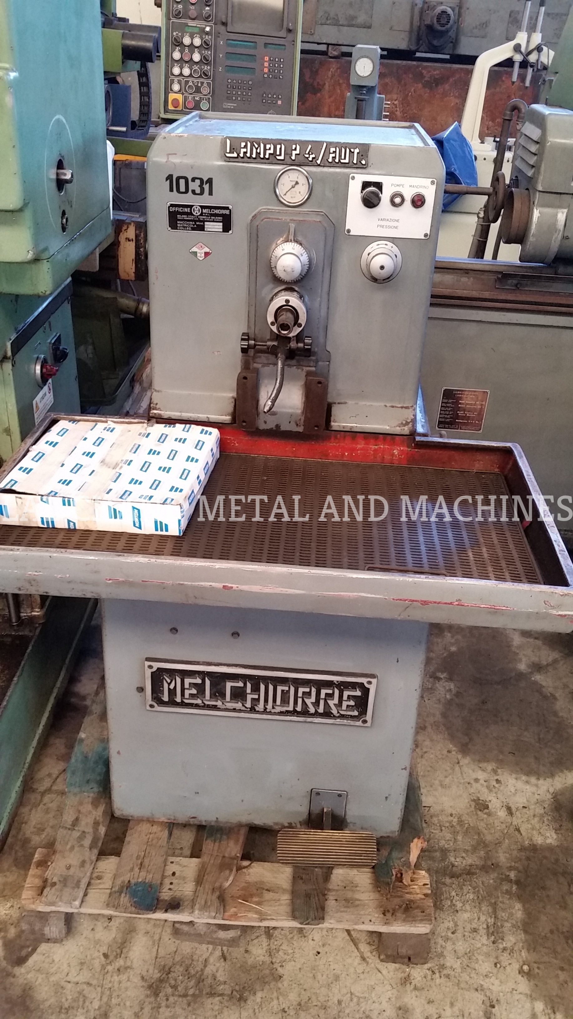 Melchiore Lampo Honing Machine