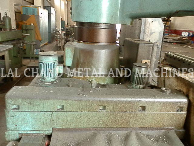 Cespal Floor Radial Drilling Machine