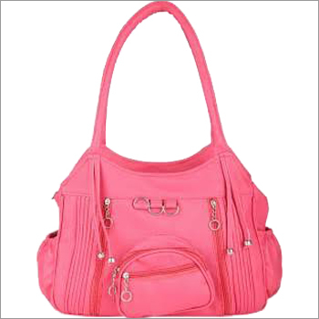 गुलाबी रंग का महिलाओं का हैंडबैग