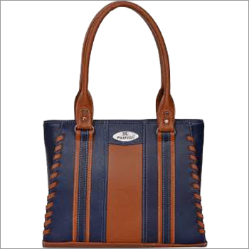 महिलाओं के डिजाइनर हैंडबैग