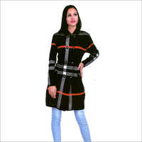 महिलाओं का फैशनेबल लम्बा कोट