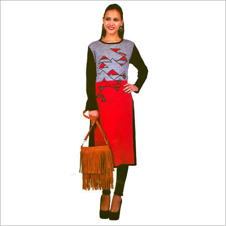 डिजाइनर ऊन प्रिंटेड कुर्तियाँ