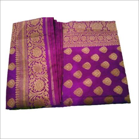 महिलाओं के रेशमी कांचिपुरम साड़ी