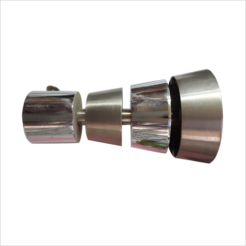 Polishing Ss Wall Brackets