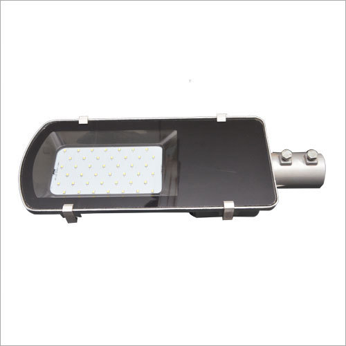 एलईडी स्ट्रीट लाइट