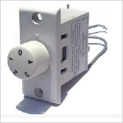 इलेक्ट्रिकल रेगुलेटर