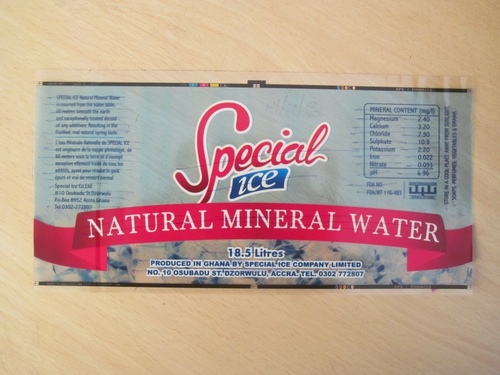 खाद्य और पेय विज्ञापन लेबल