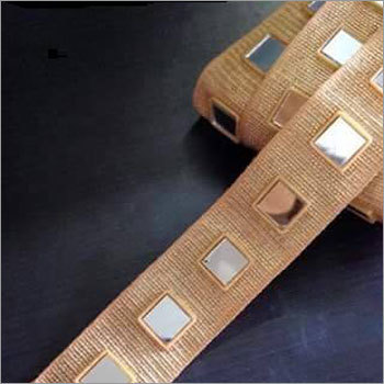 विशेष मिरर लेस