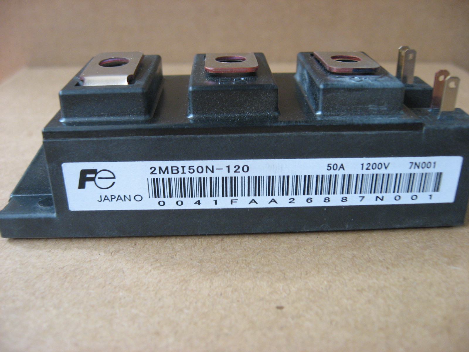 High Power Switching Use Igbt Module 2mbi300n-060 Application: Industrial Machine