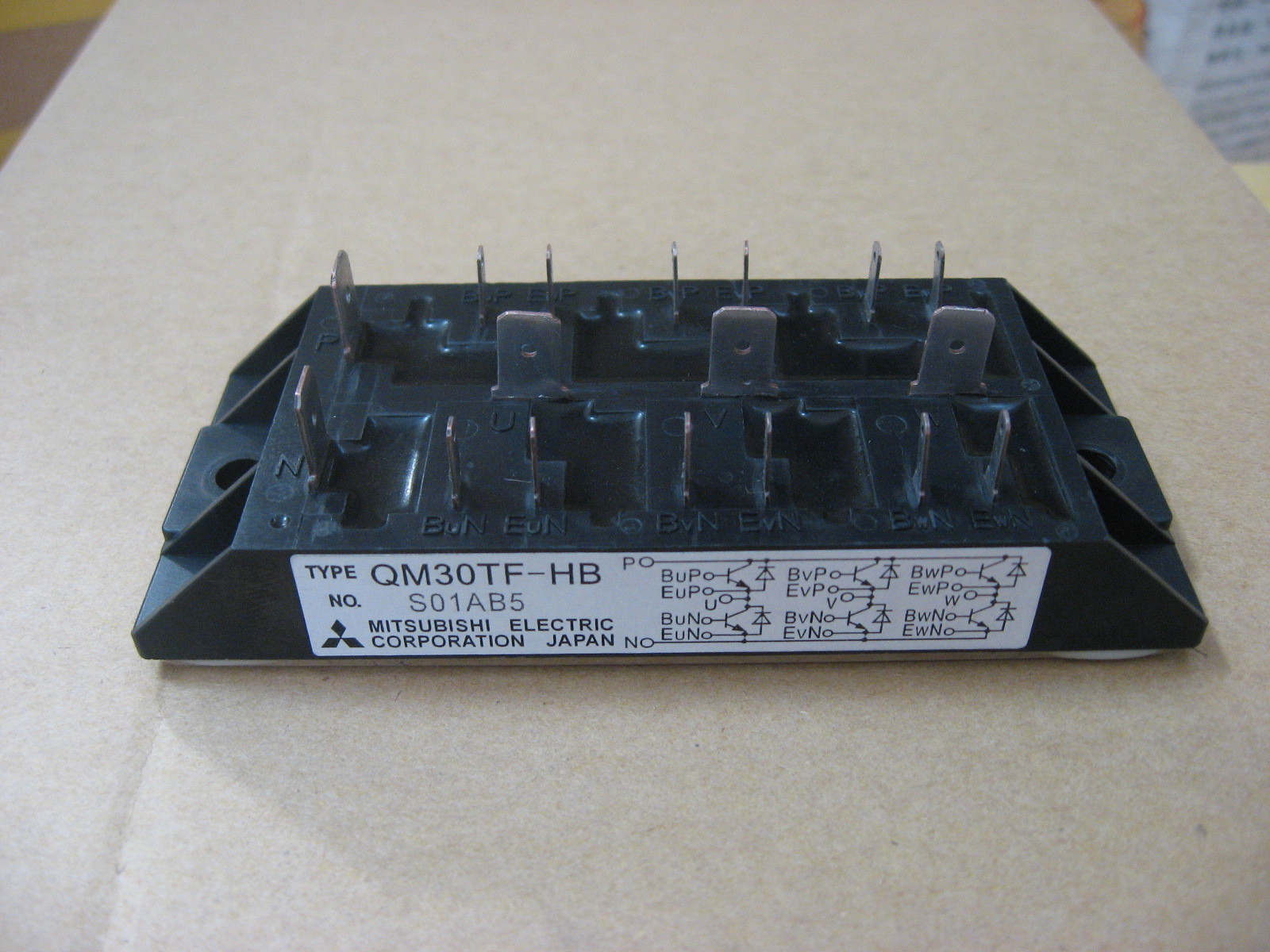 Mitsubishi Gtr Module Qm15tb-2h Application: Variable-frequency Drives (Vfds)