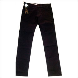 कैजुअल ब्लैक पैंट