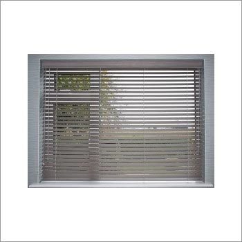 Wood Venetian Blind - Plastic Material, Horizontal Pattern , Brown Color, Antique Design, Roller Style for Office Spaces