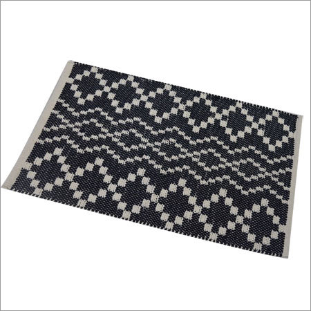 Cotton Rugs - 100% Cotton, Variable Dimensions, Off-white | Absorbent, Lightweight, Soft Texture, Easy Cleaning, Stylish Design