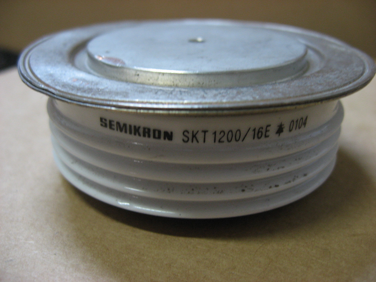 White Thyristor Diode Module Skt1200/16e