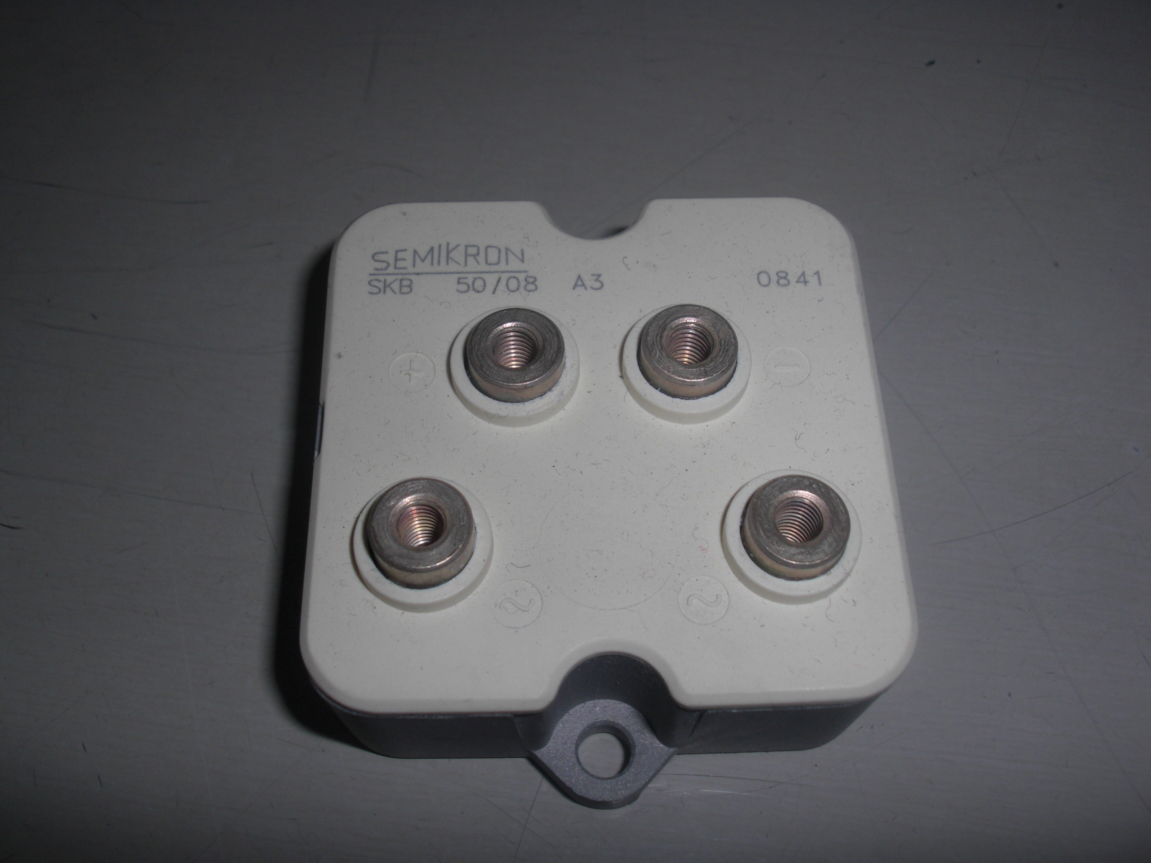 Thyristor Controlled Rectifier Skb30-12a1 Application: Variable-frequency Drives (Vfds)