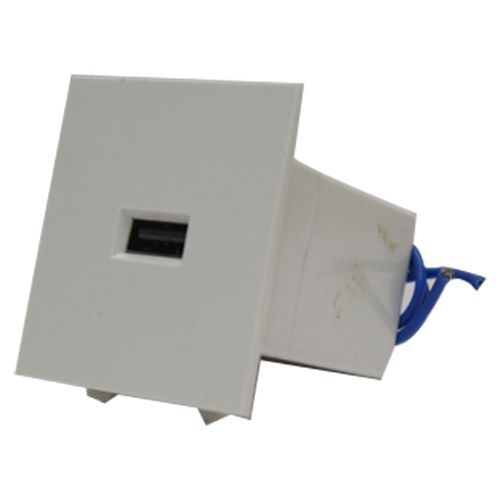 यूएसबी दीवार चार्जर