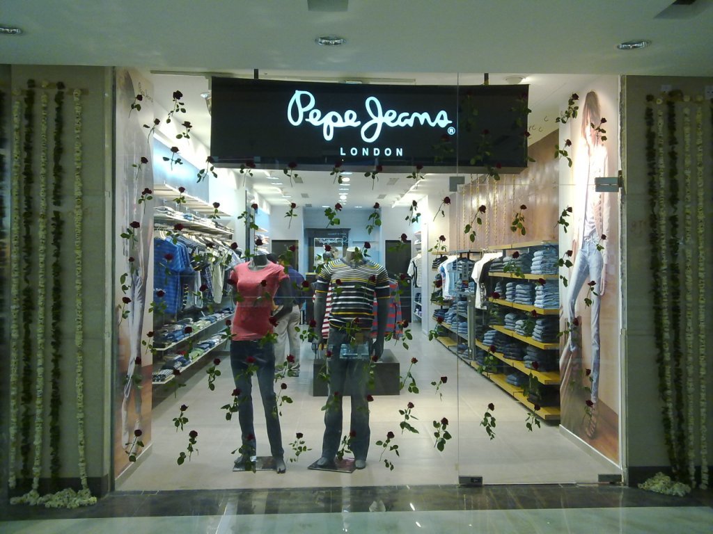 Dresses Garment Rack
