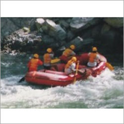 रिवर राफ्ट बोट