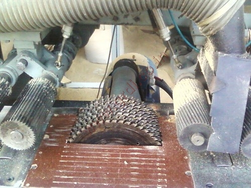 भारी शुल्क गैंग सॉ मशीन