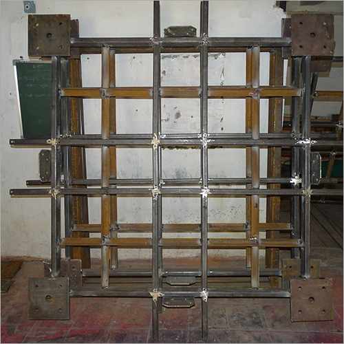 सोलर पैनल माउंटिंग स्ट्रक्चर