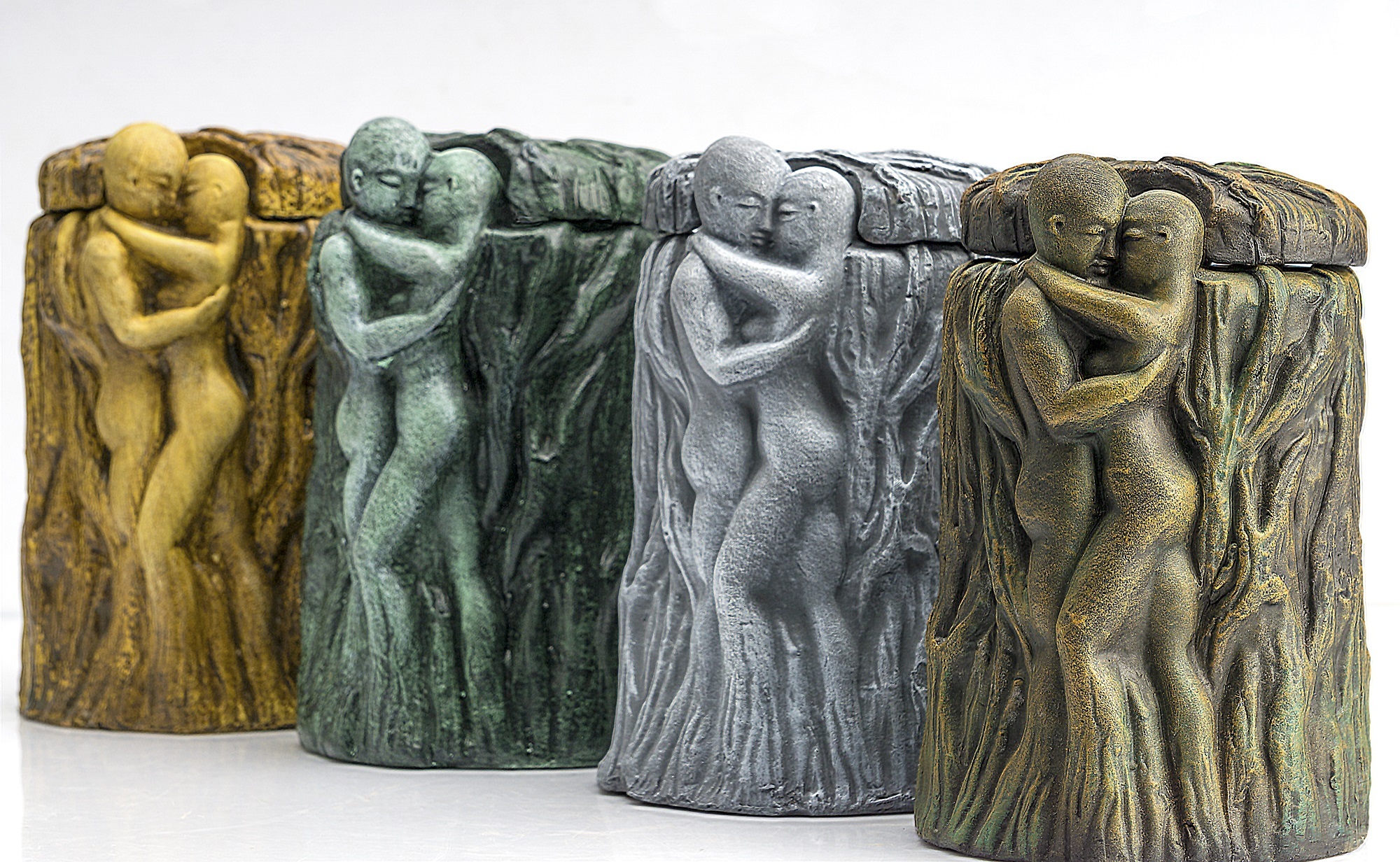 Antaranga Candle Burning Time: 75 Hours