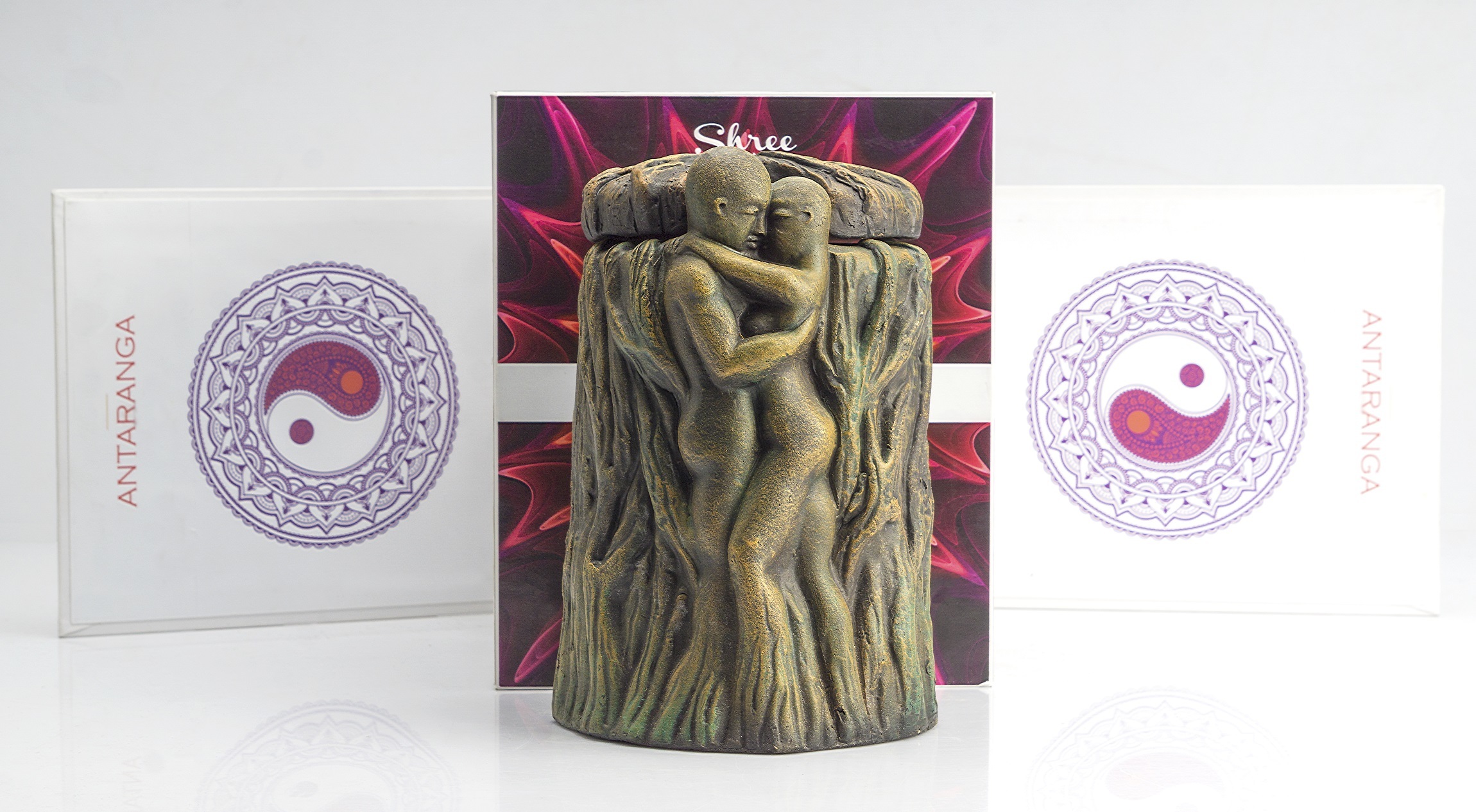 Antaranga Candle Burning Time: 75 Hours