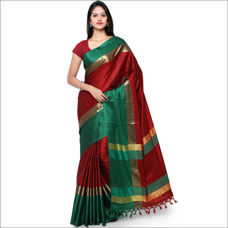 महिलाओं की साड़ी